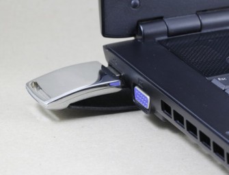 Hardware-Password-Container für die Hosentasche